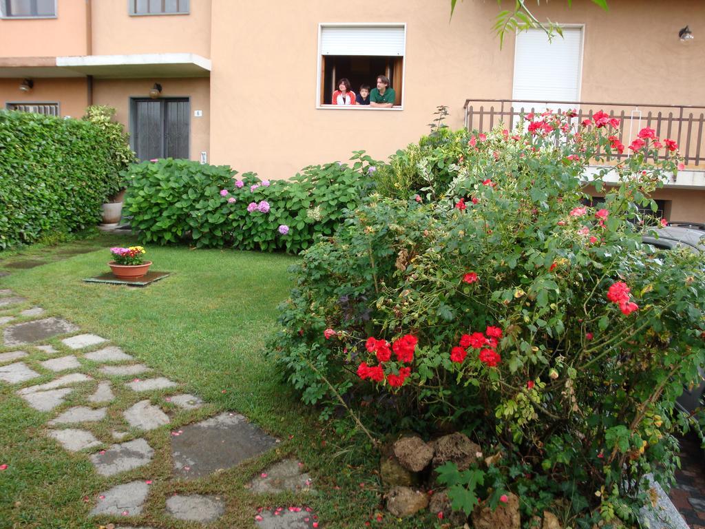 ボルゴ・サン・ダルマッツォ Il Melograno Bed & Breakfast エクステリア 写真